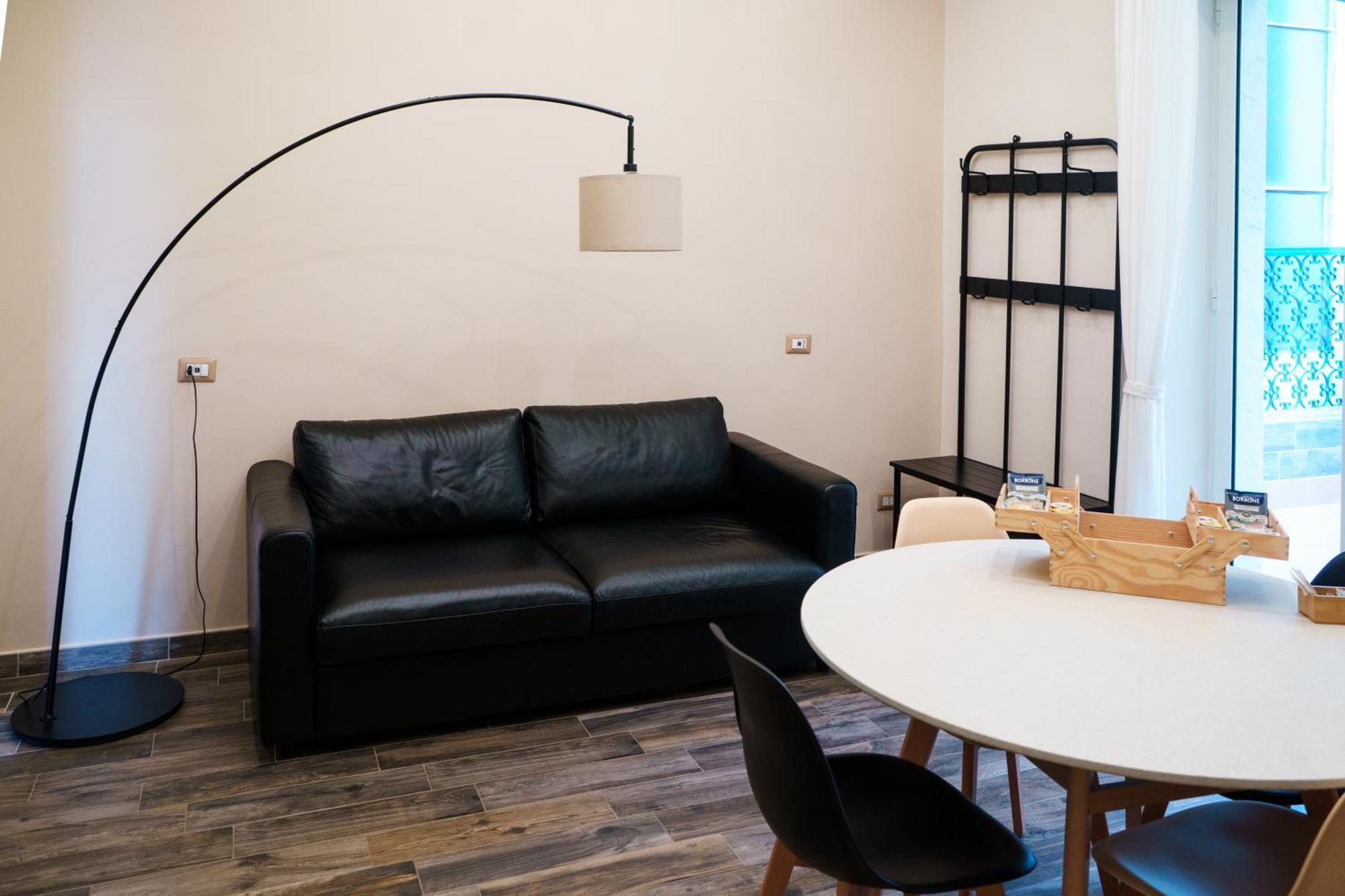 Chiatamone Relais Leilighet Napoli Eksteriør bilde